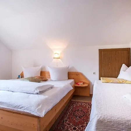 Klaras Haus Laimach Apartman *