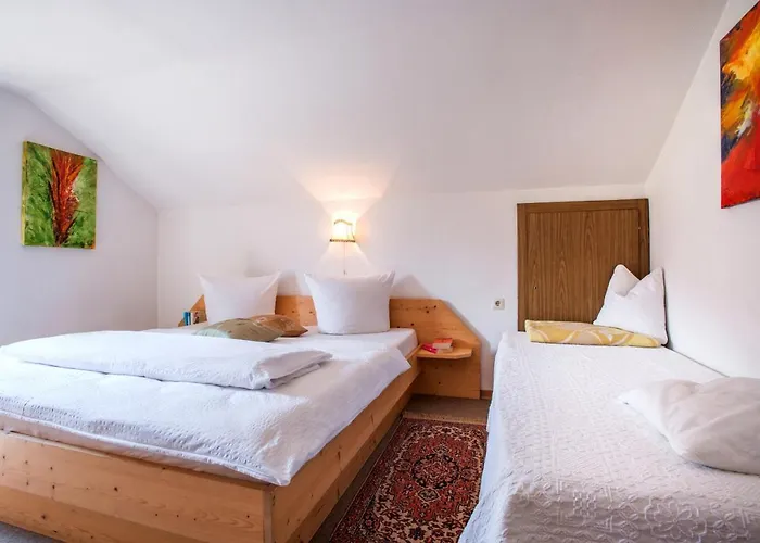 Klaras Haus Laimach Appartamento *