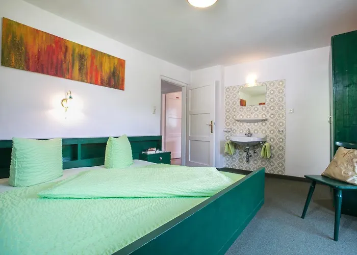 Klaras Haus Laimach Appartamento *